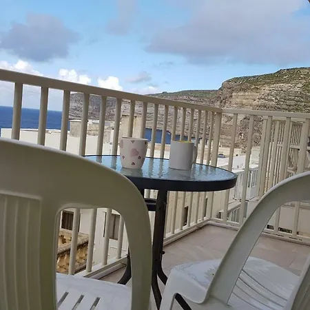 Palm Court Apartment