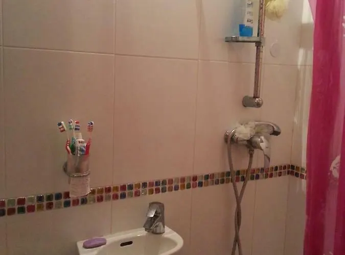 Palm Court Apartamento *